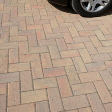 Load image into gallery viewer, Brett Omega Block Paving, 200 x 100 - Autumn Gold