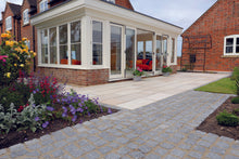 Load image into gallery viewer, Bradstone Natural Granite Setts