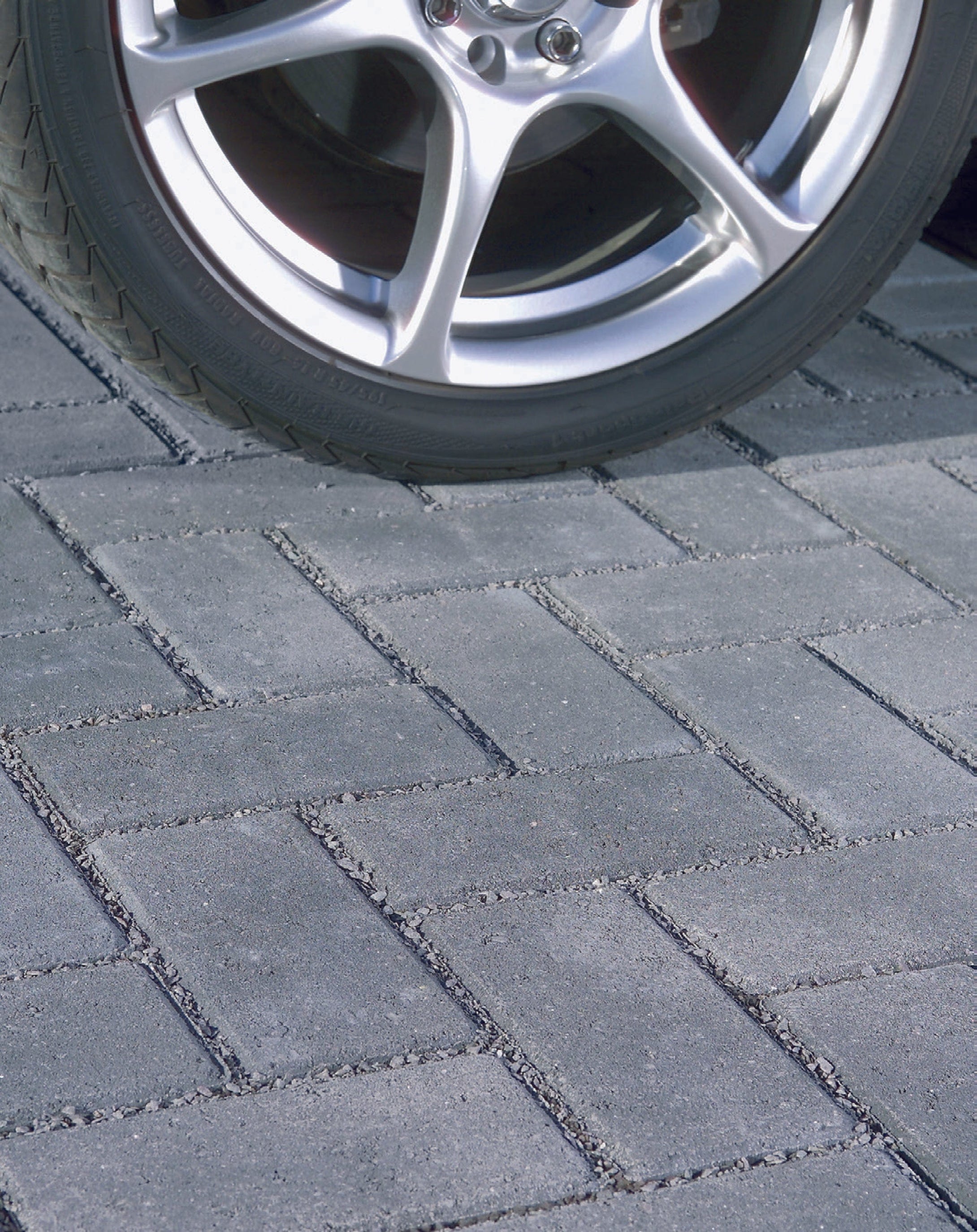 Bradstone Driveway Infilta Block Paving Charcoal